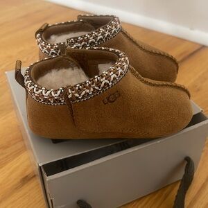 UGG Unisex-Baby Tasman